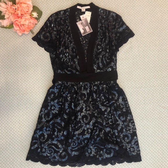 Blue DVF sequin wrap dress - Picture 3 of 8